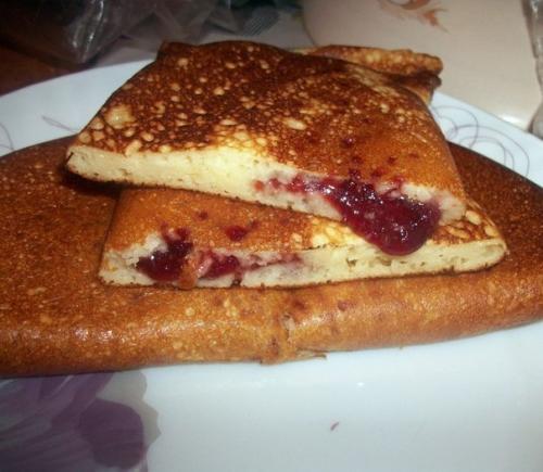 Блинчики. Нет пирожки. Блинчики. Нет пирожки.