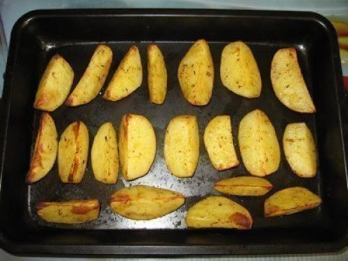 Картошка по-деревенски.  Ингредиенты: 04 Картошка по-деревенски.  Ингредиенты: 04