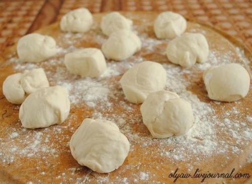 Чебуреки. Ингредиенты: Тесто: 01 Чебуреки. Ингредиенты: Тесто: 01