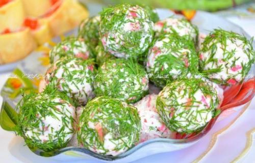Сырные шарики с крабовыми палочками. 08