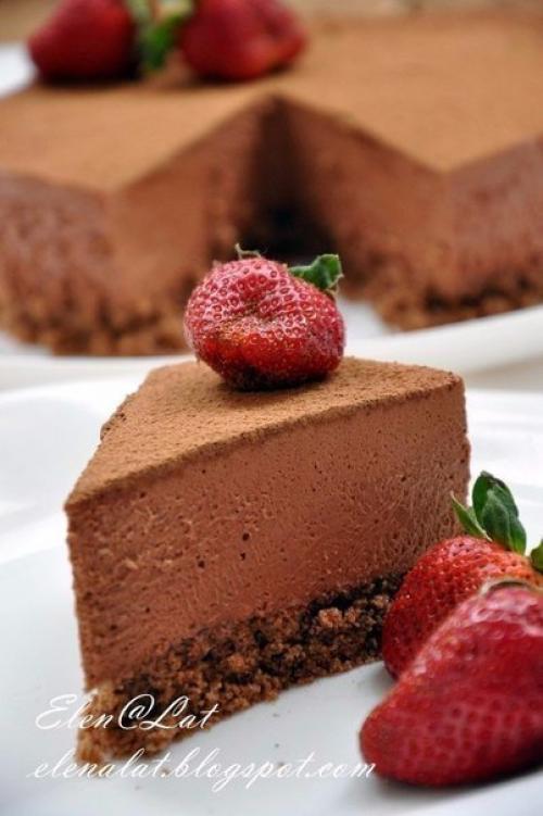 Трюфельный торт.  Он что можно сказать про такой торт волшебный!