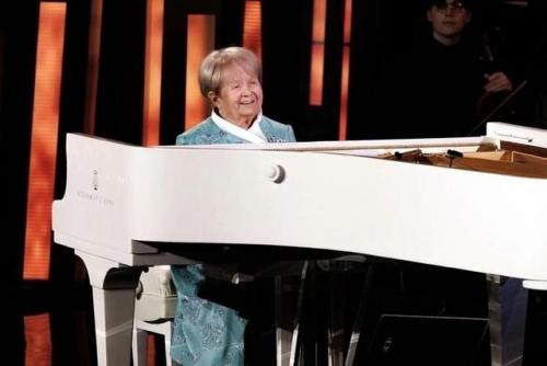 Александра пахмутова отметила юбилей в большом театре. 01