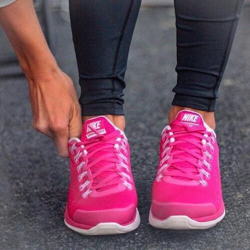 Тренировки для девушек, у которых худой верх, но полные ноги. Тренировки для девушек, у которых худой верх, но полные ноги.