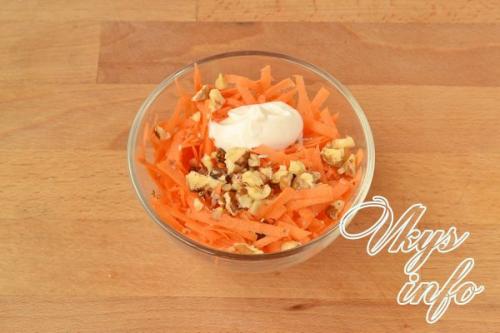 Закусочный торт из вафельных коржей с консервами. 02