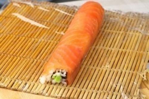 Роллы филадельфия. Ингредиенты: 08 Роллы филадельфия. Ингредиенты: 08