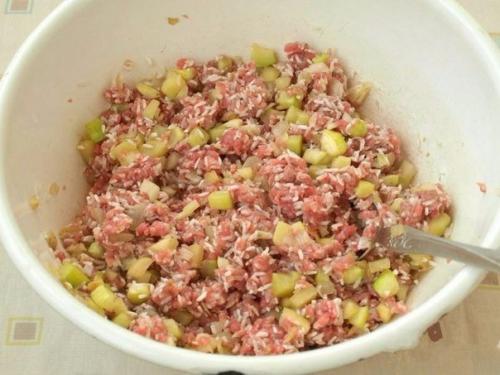 Фаршированный перец с начинкой из мясного фарша и кабачка. 03