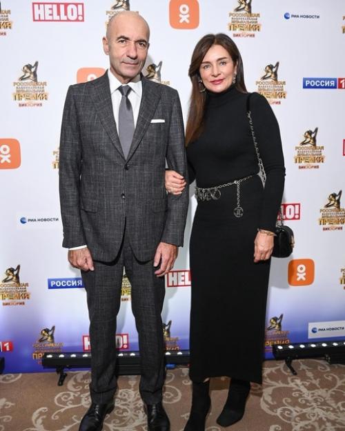 Вчера в отеле Marriott Royal Aurora состоялся Гала - ужин в честь открытия голосования национальной российской музыкальной премии Виктория. 03