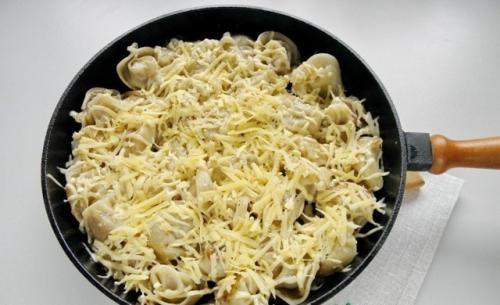 Пельмешки, жареные под сыром. 04