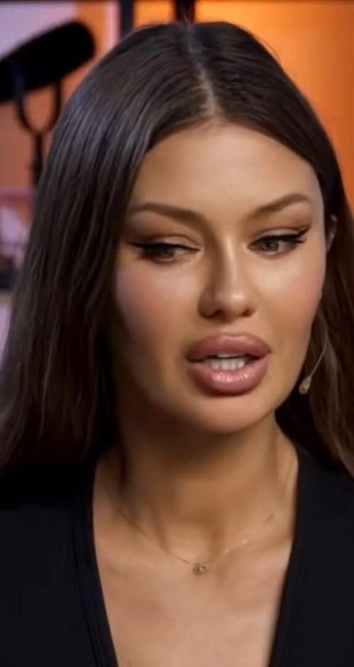 Виктория боня ответила Паразитам. 01 Виктория боня ответила Паразитам. 01