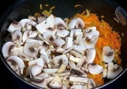 Сливочный суп с рисом и грибами. 02 Сливочный суп с рисом и грибами. 02