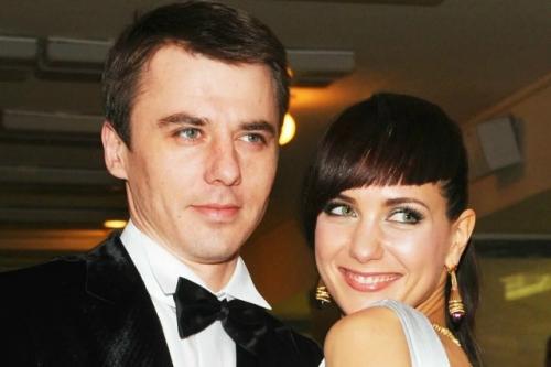 В интернете активно обсуждают поразительное сходство старшего сына Екатерины Климовой с его отцом Игорем Петренко. 03