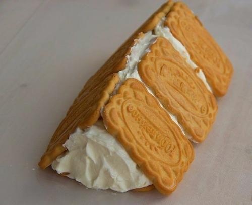 Десерт без выпечки Творожный Домик. 06