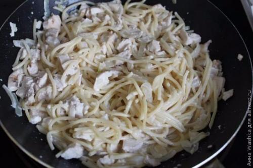 Спагетти с курицей в сливочном соусе. 09