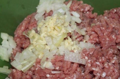 Тефтели запеченные в духовке в сметанном соусе. 01