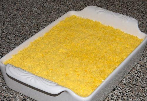 Салат Мимоза.   250-300 Грамм рыбных консервов (лосось или сардина в масле);. 08