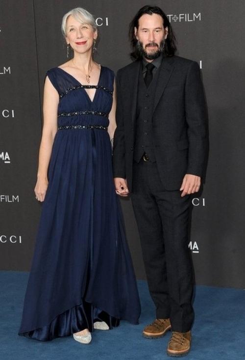 Новоиспеченная парочка. Киану ривз недавно женился.