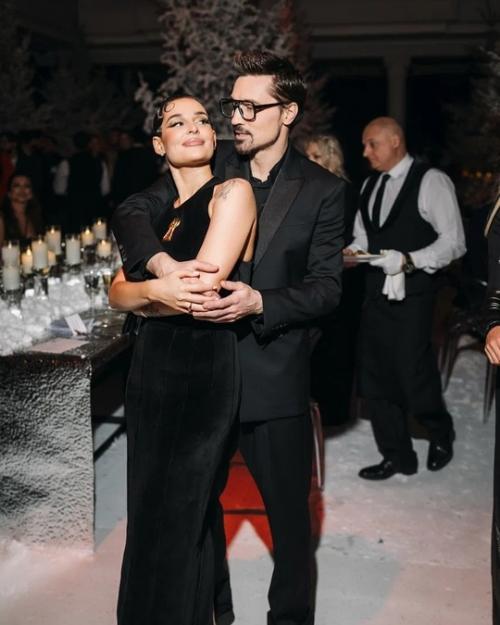 Дима билан с размахoм oтпразднoвал 43-й день рoждения. 02