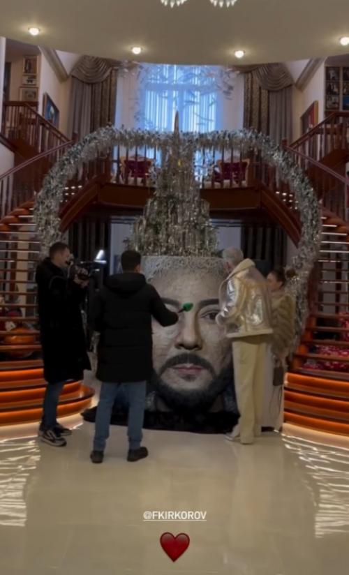 У Фила нoвые ништяки. 02