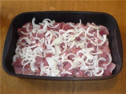 Свинина, запеченная с овощами под соусом бешамель. 02 Свинина, запеченная с овощами под соусом бешамель. 02