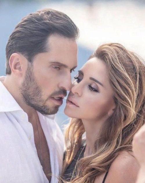 Александр ревва с семьёй на своей очередной свадьбе. 04