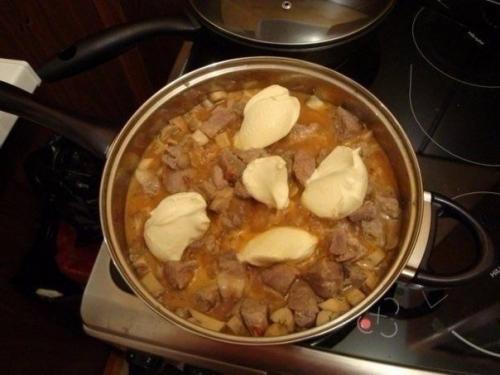 Мясо в сырном соусе. 06 Мясо в сырном соусе. 06