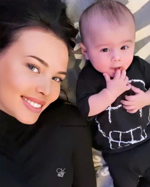 Тимати и его жена Анастасия решетова показали своего маленького сыночка. 05