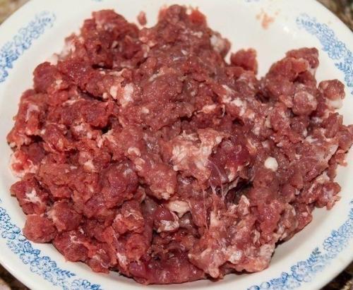 Хинкали.  Ингредиенты:   Говяжий фарш - 500 г. 01