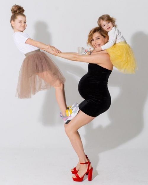 Мой пример для подражания это Елена подкаминская. 03