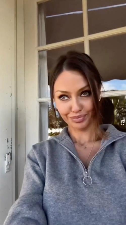 Виктория боня и её дочь Анджелина приняли участие в съёмках собственного реалити-шоу. 01