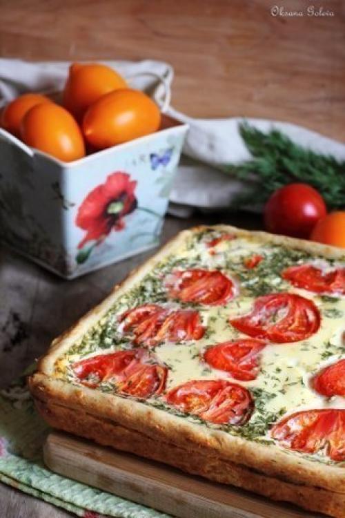 Сырно - помидорный пирог.