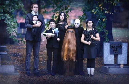 Фотосессия в стиле семейки адамс. 01