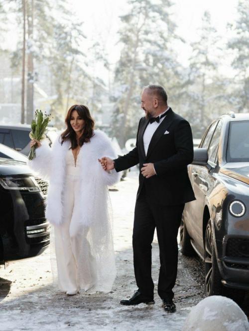 Анфиса чехова вышла замуж. 02