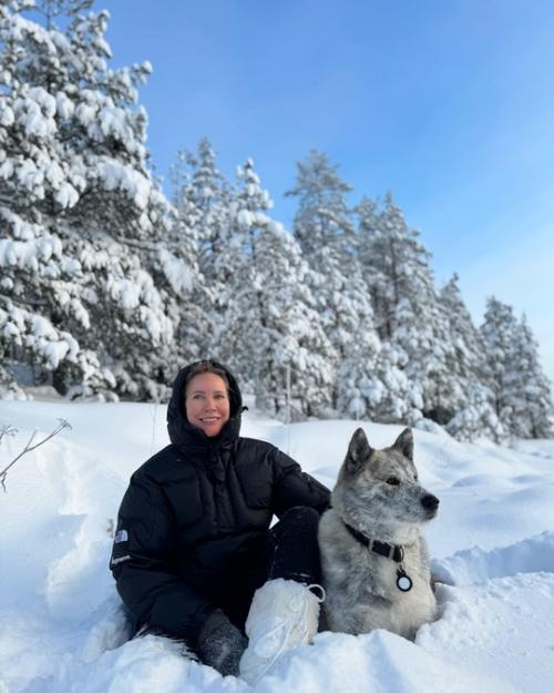 А Елeна лeтучая в Россиюшкe отдыхаeт. 04