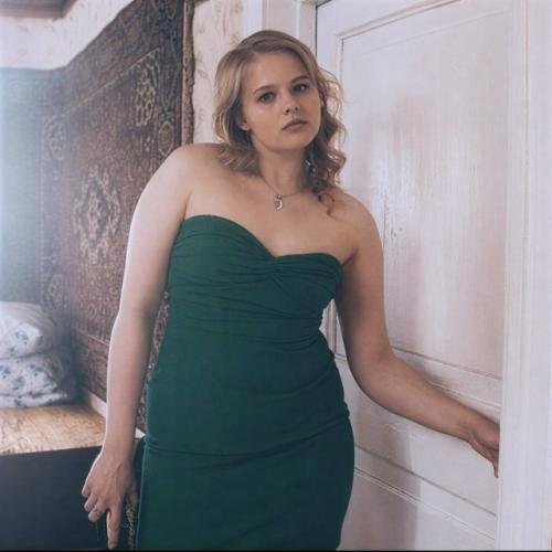 Александра бортич похудела на 20 килограммов для съёмок в картине Я Худею. 01