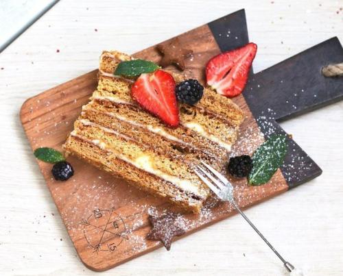 Домашний медовик. Оригинальная идея для классики. 02 Домашний медовик. Оригинальная идея для классики. 02