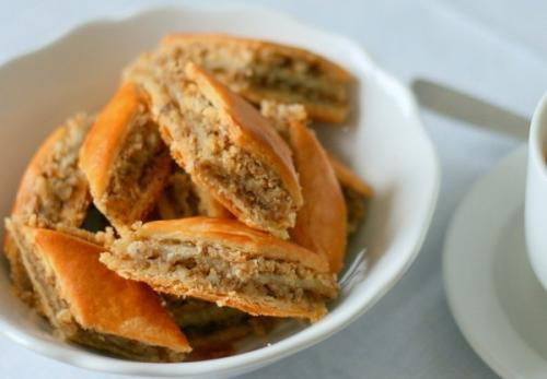 Десерт: печенье Алла.