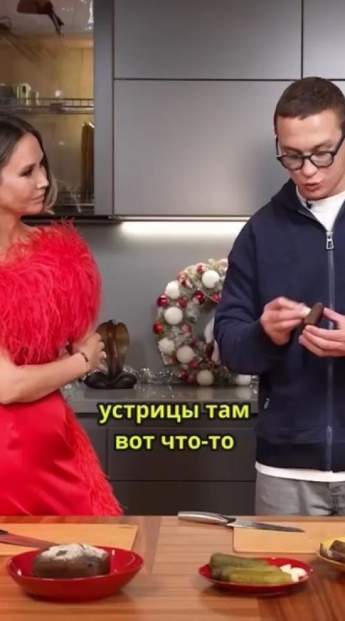 Никита кологривый увлекается столовской едой и мечтает покорить Китай и голливуд. 01