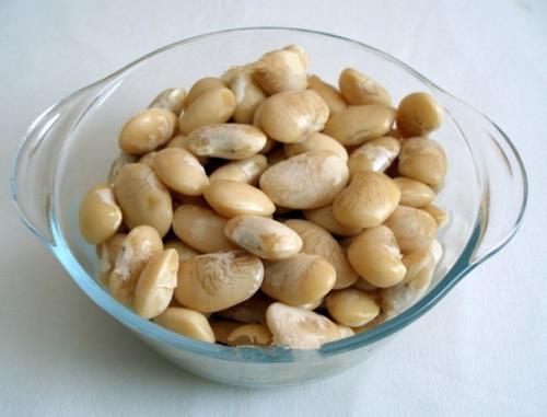 Белая фасоль в томатном соусе с Охотничьими колбасками. 02