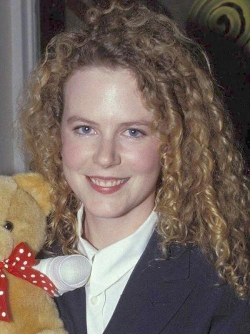 Самая известная кудрявая голова голливуда - николь кидман. 01