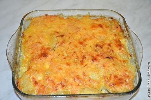 Картофельная запеканка со скумбрией.