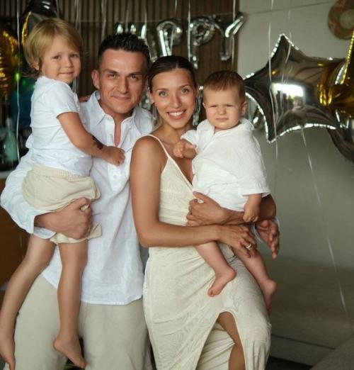 Рeгина тодорeнко стала гражданкой России. 01