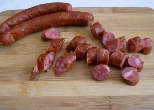 Белая фасоль в томатном соусе с Охотничьими колбасками. 03