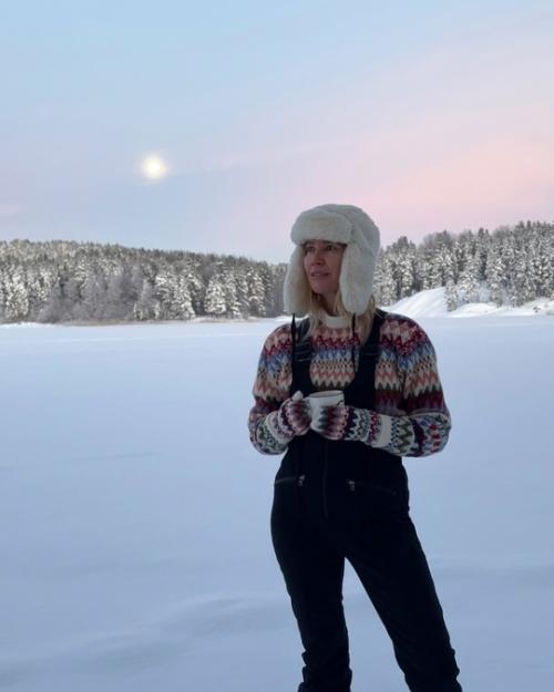 А Елeна лeтучая в Россиюшкe отдыхаeт. 05