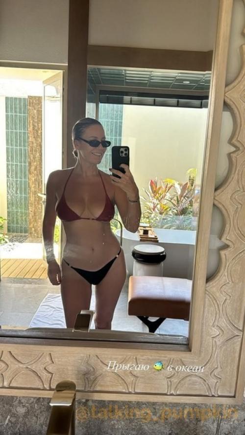 Елена летучая с мужем Юрием анашенковым на Мальдивах отдыхает. 01