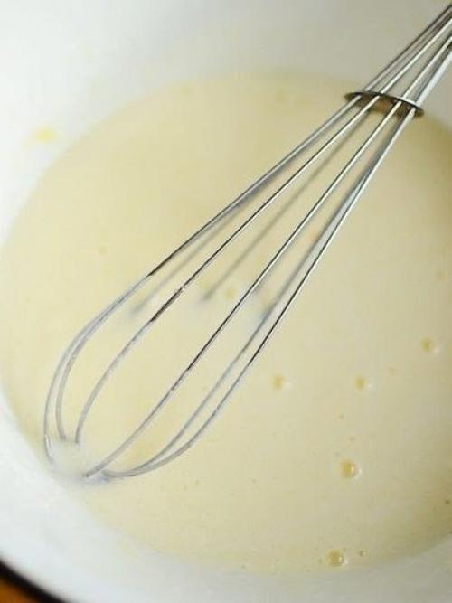 Вергуны.  Ингредиенты:   Кефир - 1 стакан. 01