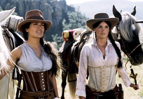 Сложно было выбрать только десять фильмов с блистательной именинницей Пенелопой Крус, но мы это сделали: 01