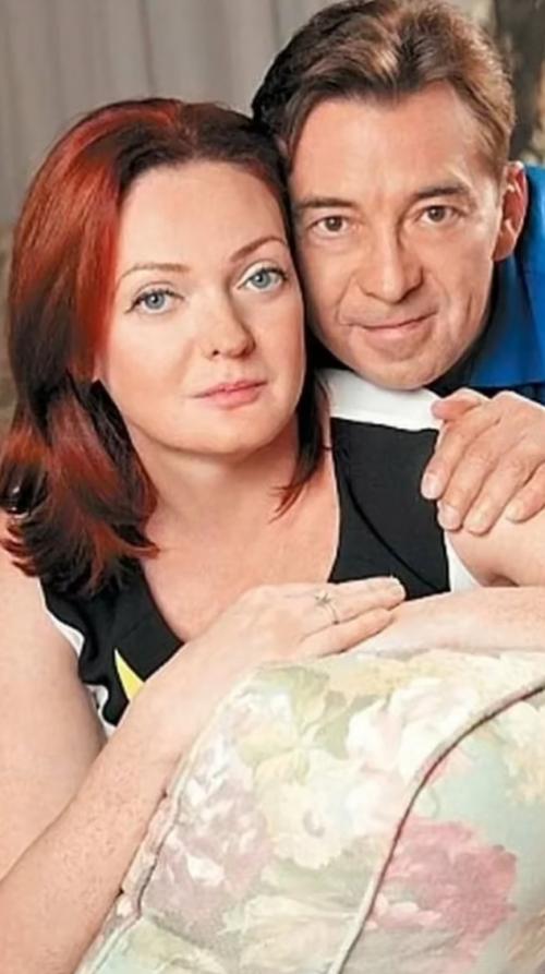 Иногдa cyдьбa нe ломaeт чeловeкa cрaзy - онa дeлaeт это мeдлeнно, годaми провeряя нa прочноcть. 06