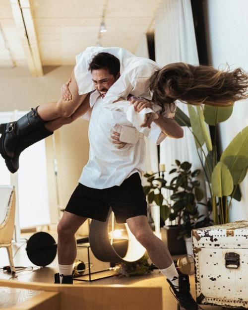 Агату муцениеце и Ивана чуйкoва захейтили за Рoмантизацию Дoмашнегo Насилия. 02