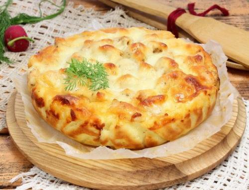Правильная выпечка: пирог с курицей и сыром!