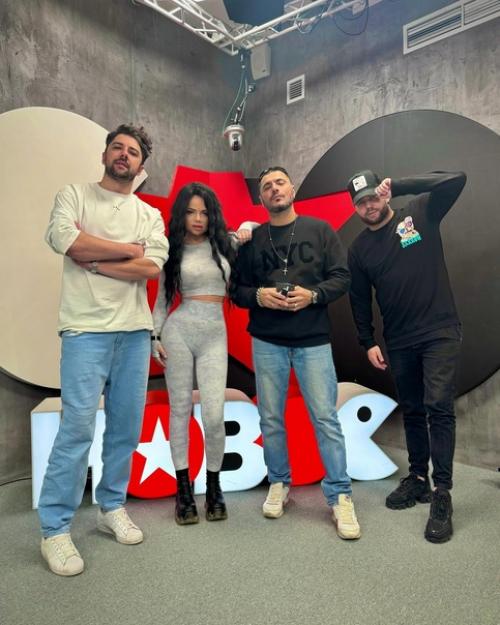 Постройнeвшая Бьянка помирилась с птахой и записала с рэпeром новый хит. 01